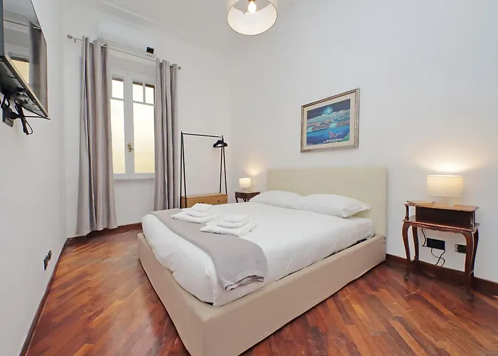 4bnb - Giant Giuliana Vatican Museum Apartment *