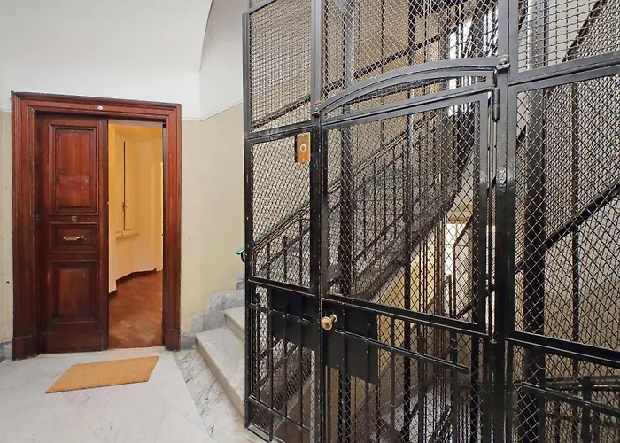 4bnb - Giant Giuliana Vatican Museum * Rome