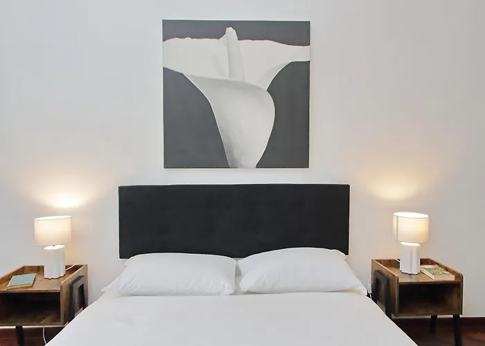 4bnb - Giant Giuliana Vatican Museum Apartment *